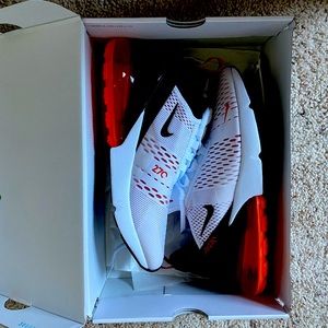 Women’s Air Max 270